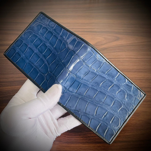 藍染め クロコダイル メンズ財布 シャイニング加工 折財布 二つ折り ワニ 本革 本物証明付 腹部 一枚革 