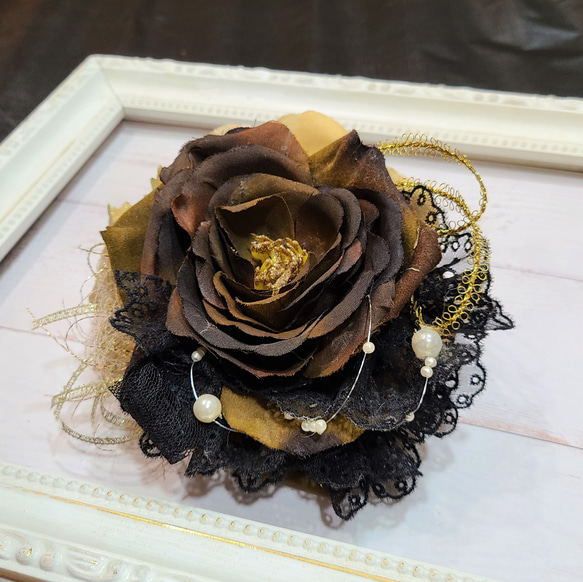 ちょっとシックなコサージュ ハンドメイド コサージュ 入学式 卒業式