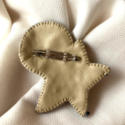 SALE  星と円　ビーズ刺繍ブローチ 3枚目の画像