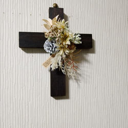 オイルステインなクロス型　十字架のウッド飾り＾＾エクリュ 1枚目の画像