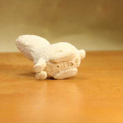 うさ子（うさぎ）陶芸作品 置物（陶 動物） その他置物 やすだ陶