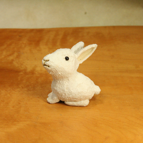 うさ子（うさぎ）陶芸作品 置物（陶 動物） その他置物 やすだ陶
