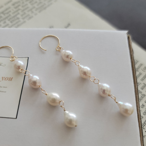 純白カラー 淡水バロックパール ピアス イヤリング変更可/14kgf ピアス  