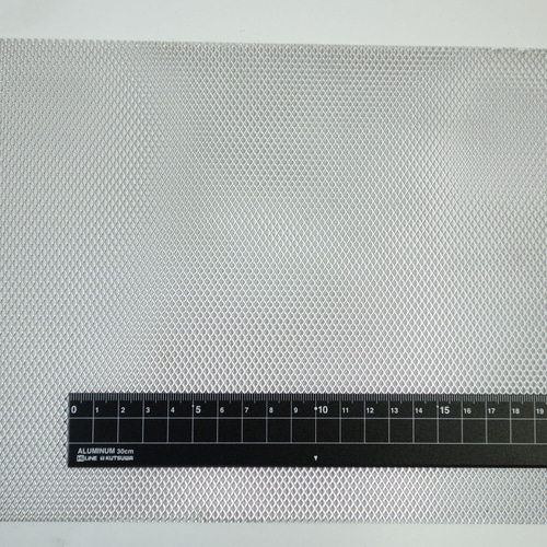 アルミエキスパンドメタル 3＊4.6＊0.5t 200㎜×300㎜ その他素材