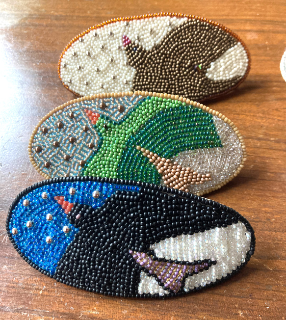 SALE  birdビーズ刺繍バレッタ　星と鳥 4枚目の画像