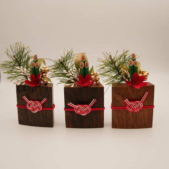 ウイスキー樽オークのシックな門松 漆仕上げ 正月／正月飾り／鏡もち／鏡餅と一緒に 4枚目の画像