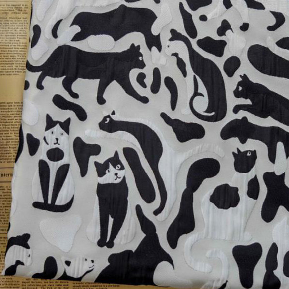かわいい白黒の猫柄 ジャカード生地 [3524] 生地 ruusu 通販 15054636
