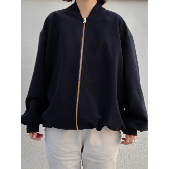 日本製造束腰夾克 第2張的照片