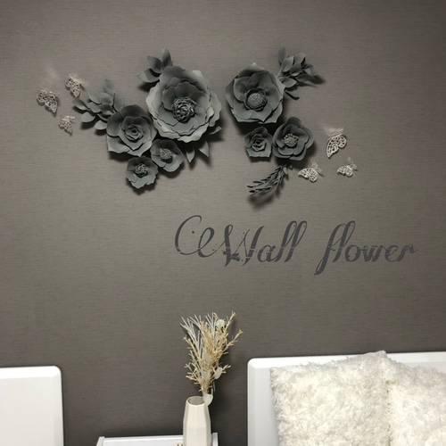 葉っぱ付きお花 F'(葉)1豪華ウォールフラワーセット(葉っぱ付き) ホワイトのお花