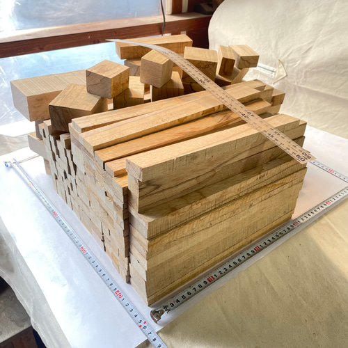 樫 乾燥材 端材 平 角 ブロック20kg(E2101)杭 DIY木工 彫刻 大工道具
