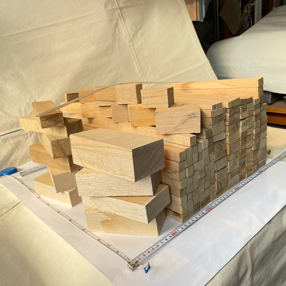 樫 乾燥材 端材 平 角 ブロック20kg(Ｅ2101)杭 DIY木工 彫刻 大工道具 柄 ばち ヌンチャク 拍子木 5枚目の画像