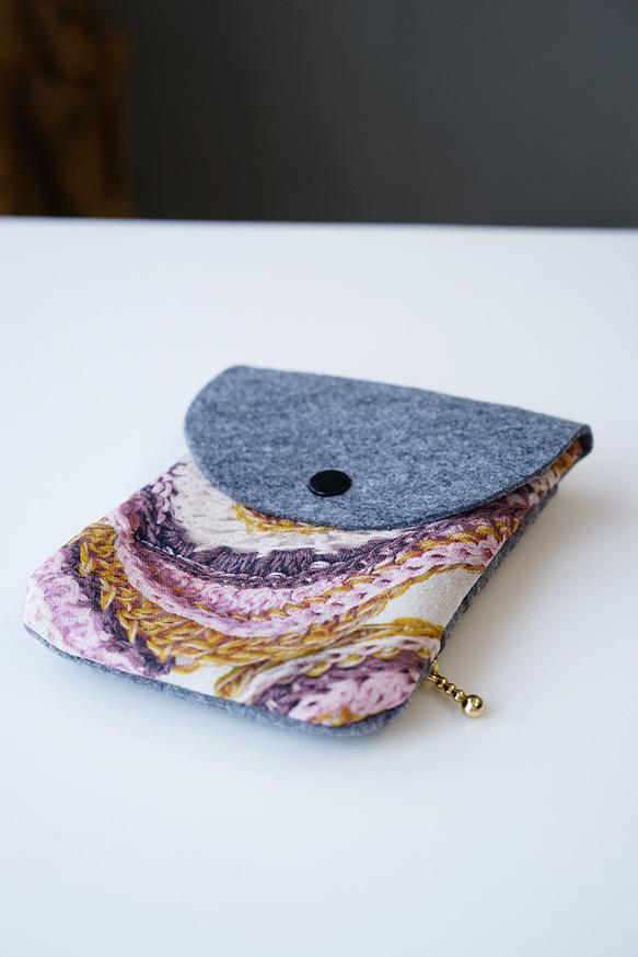 紙幣和硬幣可以分開♪Coin through mini wallet/knit pattern x grey 第3張的照片