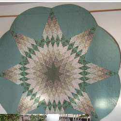 ★パッチワークキルト：ベツレヘムの星Patchwork Quilt: Octagonal Star Bed Cover 1枚目の画像