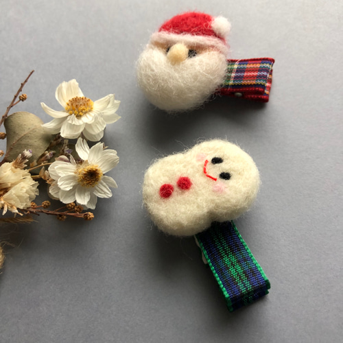 送料無料2つセット♩羊毛フェルトのサンタクロースと雪だるまのベビー