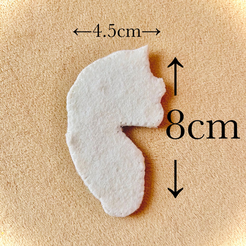 ビーズ刺繍　ブローチ　ユニコーン ユニコーンのビーズ刺繍ブローチ ピンク ブローチ たまこ 通販