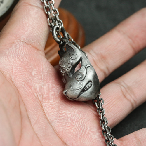 日本の狐面 シルバー925ペンダントネックレスボールマスクシルバー  