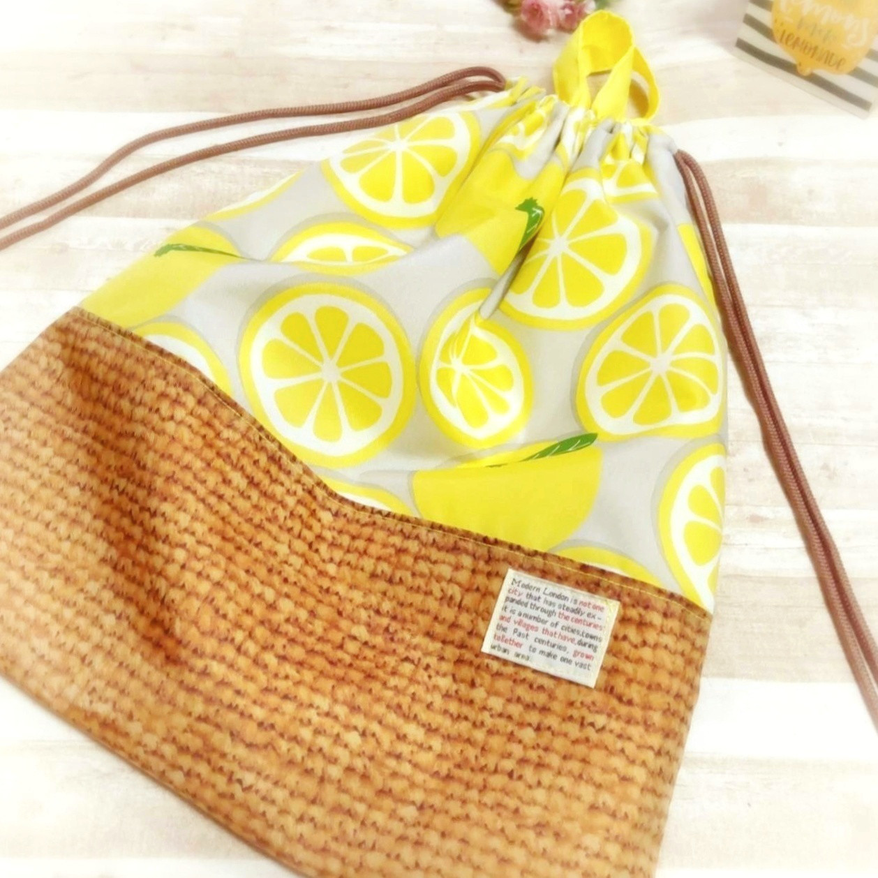 品質一番の ナップサック 体操服入れ お着替え袋 持ち上がる 昆虫図鑑柄 手提げ・レッスンバッグ・入園グッズ