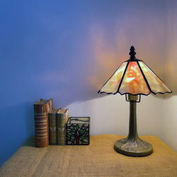 【送料無料】ステンドグラス ナイトランプ（ピンク＆ホワイトグラデーション） オールハンドメイド 5枚目の画像