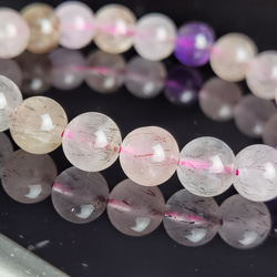 再販多数！幸福へ導く七色虹入り☆天然アイリスホワイト水晶