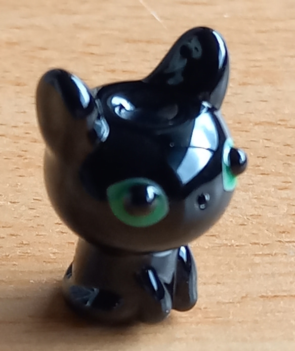 とんぼ玉の黒白猫 E 5枚目の画像