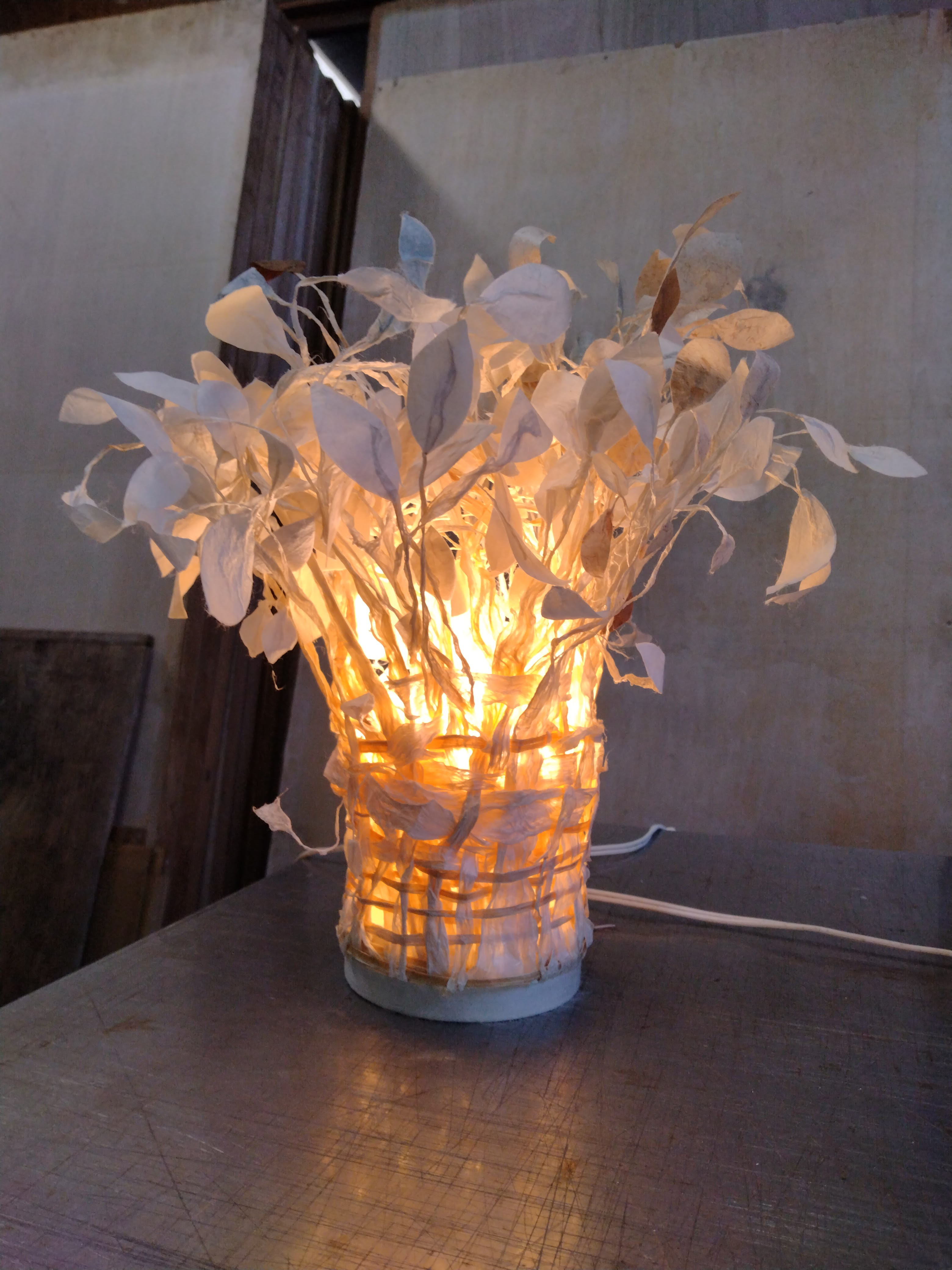 和紙灯「こもれび」