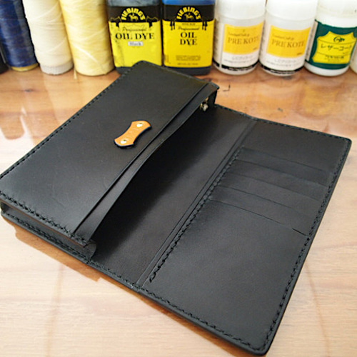 オーダー】100万円がすっぽり入る手縫いのダイヤモンドパイソン長財布