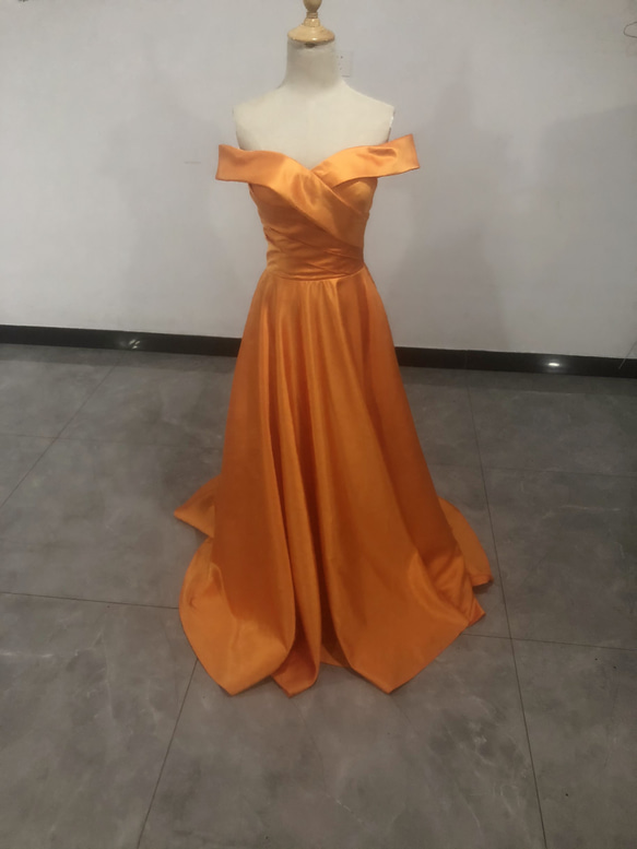 明るいオレンジ　蛍光色オフショルダーカラードレス 編み上げ 抜群のおしゃれ見え/結婚式 ドレス