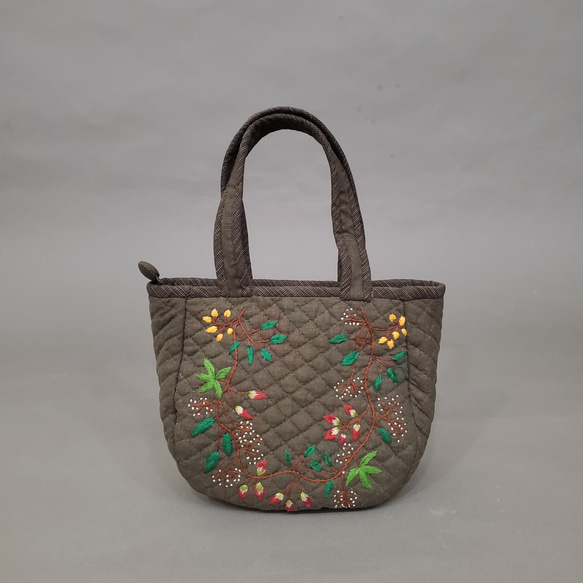 【槑さん手作りバッグ】刺し子刺繍小花ハンドバッグ～パッチワークバッグ 手縫いバッグ ハンドバッグ 1枚目の画像