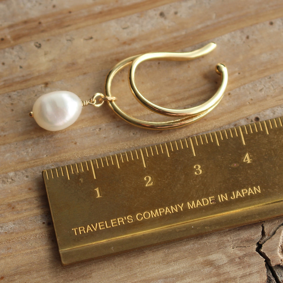 六月生日石，大號天然珍珠 [10 mm] 耳夾 ✨ 非常適合畢業典禮、入學典禮等 ✨ 第4張的照片