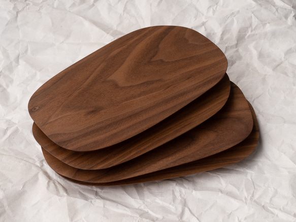 木製平皿 ダークブラウン 直径約44cm 木製平皿「chocoro L 」 ウォールナット無垢材 和菓子皿 小皿 四丁目