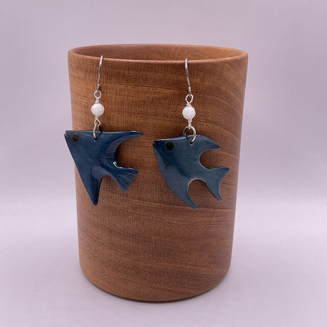 藍染めアクセサリー　エンゼルフィッシュ④　ピアス