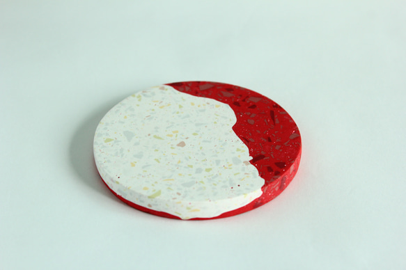紅白コースタープレート　ジェスモナイト 1枚目の画像