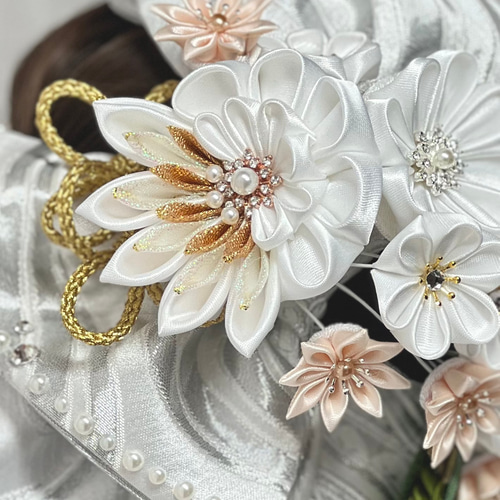 つまみ細工髪飾り アーティフィシャルフラワー髪飾り 髪飾り 結婚式 成人式 爆買 髪飾り 成人式 コームとUピン 2点セット「TOKYO KAREN 白
