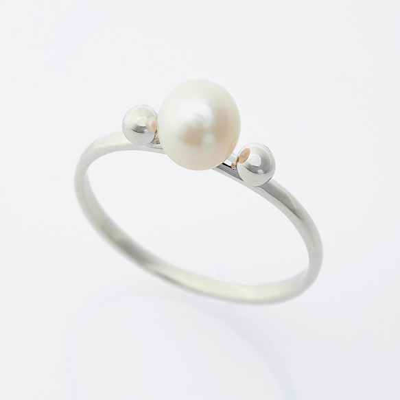 Center Pearl Ring (silver) 1枚目の画像