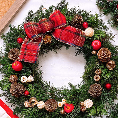 メルセデスベンツ  クリスマスリース メルセデスベンツ クリスマスツリー - メルカリ