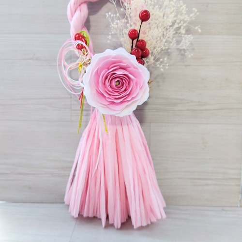 クレイフラワー❀お正月❀ラナンキュラスのしめ縄アレンジ しめ縄