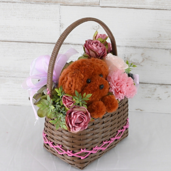 もこペット【茶犬・ピンクバスケット】プリザーブドフラワー 犬 花 犬好き 誕生日 母の日 送別品 お祝い ペット 6枚目の画像