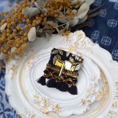 縁起物ざくろ&インド刺繍リボンのポニーフック(吉祥果・ザクロ・柘榴