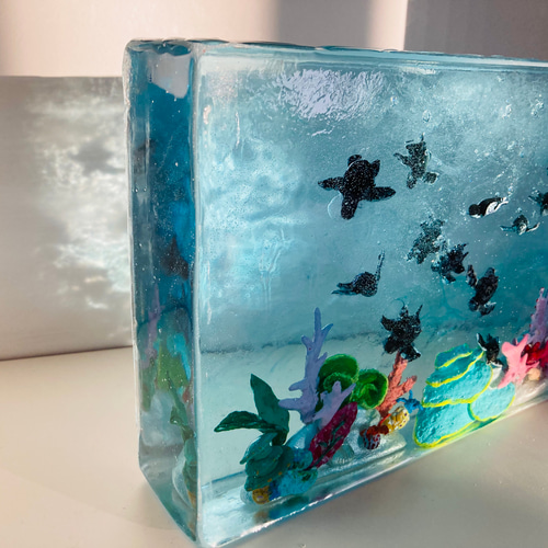 赤ちゃんウミガメたちの初ダイビング〜 その他アート East Studio136