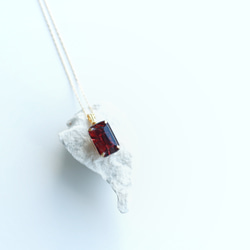gemstone jewelry ガーネットのネックレス　 2枚目の画像