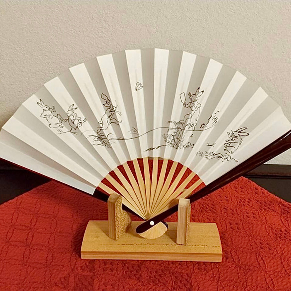 干支 飾り扇子 卯 〜鳥獣戯画うさぎ〜 京扇子 その他インテリア雑貨 w