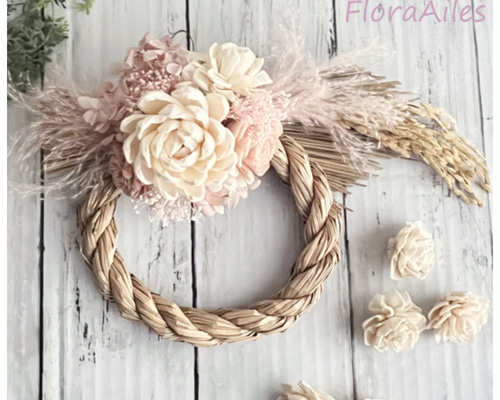 送料無料、しめ縄飾り稲穂付き♪天然素材のお花達で迎える新年 しめ縄