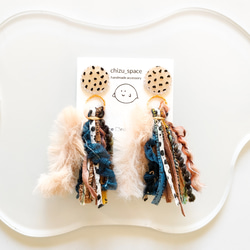 受注製作*ネオンカラーのつぶつぶゆらゆらピアス/イヤリング