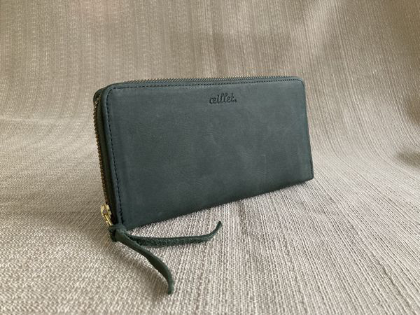 『しっとり極細起毛♪ﾗｳﾝﾄﾞﾌｧｽﾅｰ財布』＜oeillet（ｳｲｴ）＞green/10014-63