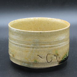 黄瀬戸筒茶碗・秋草紋様（薪釜焼成）　創作陶器 2枚目の画像