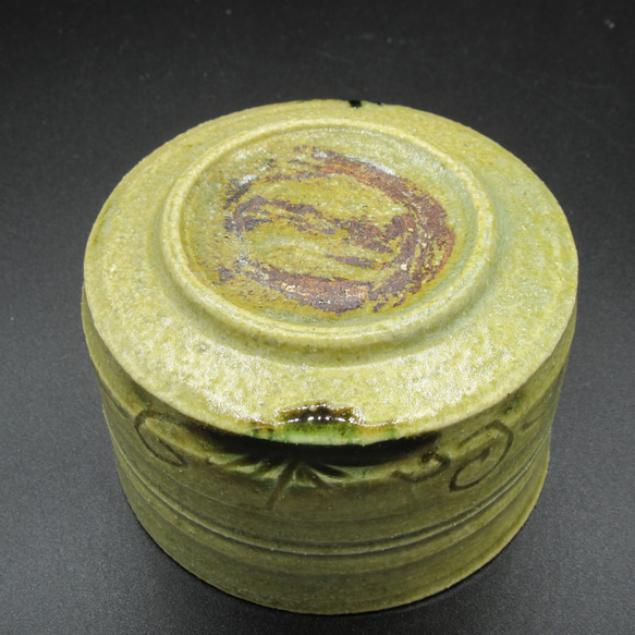 黄瀬戸筒茶碗・秋草紋様（薪釜焼成）　創作陶器 8枚目の画像
