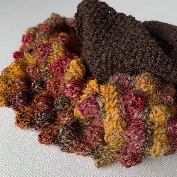 アクリルxウール　パプコーン編みのスヌード　かぎ針　ネックウォーマー　スヌード　マフラー　毛糸　編み物　編物 5枚目の画像