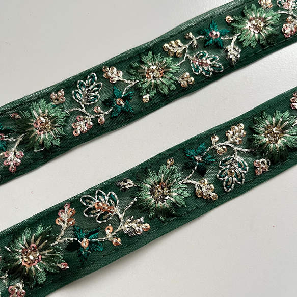 【50cm】インド刺繍リボン　グリーン　チュール　SN477 2枚目の画像