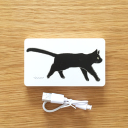 黒猫モバイルバッテリー（5000mAh） 1枚目の画像