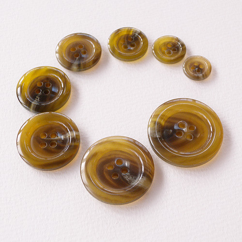 水牛調ボタン10070599(OHP-3607)カラー・サイズ選択 ボタン ヒント